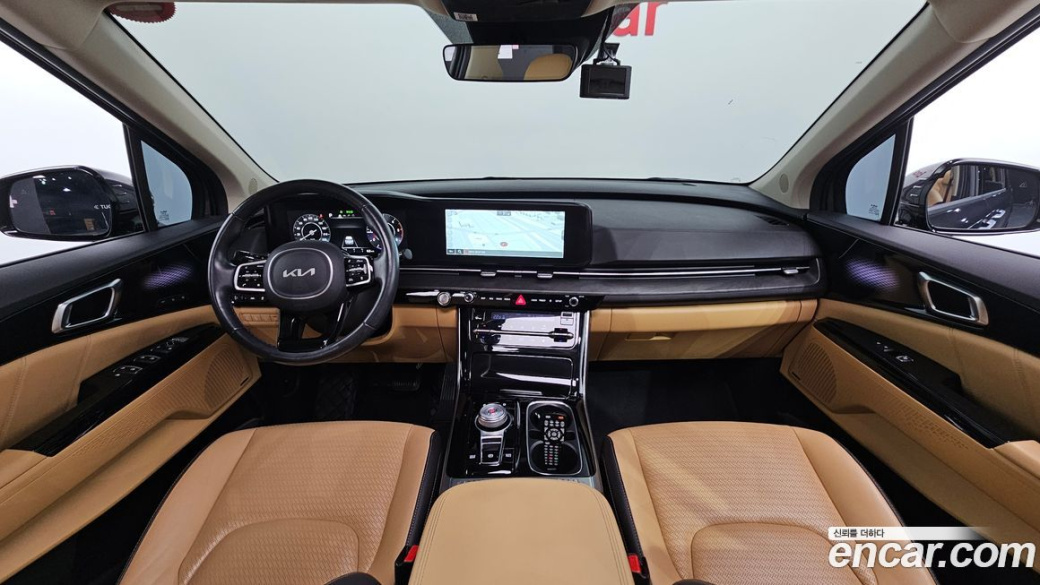 Kia Carnival 9-Seater Signature, 2022