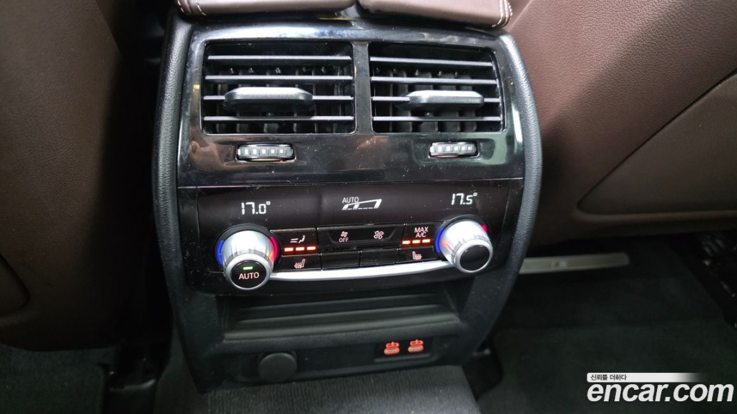 BMW 5-Series 530i Luxury, 2022