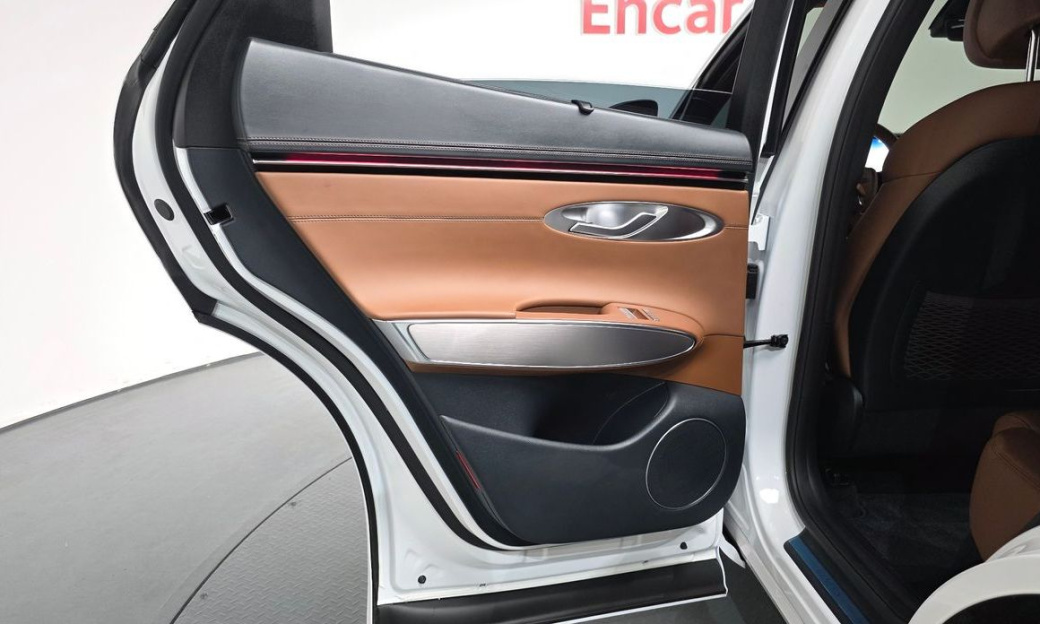 Genesis GV70 2.5T Gasoline AWD, 2025