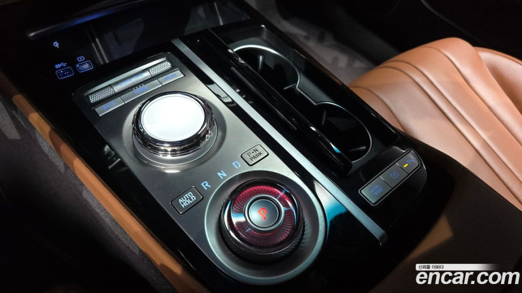 Genesis G80 Gasoline 2.5 Turbo AWD, 2023