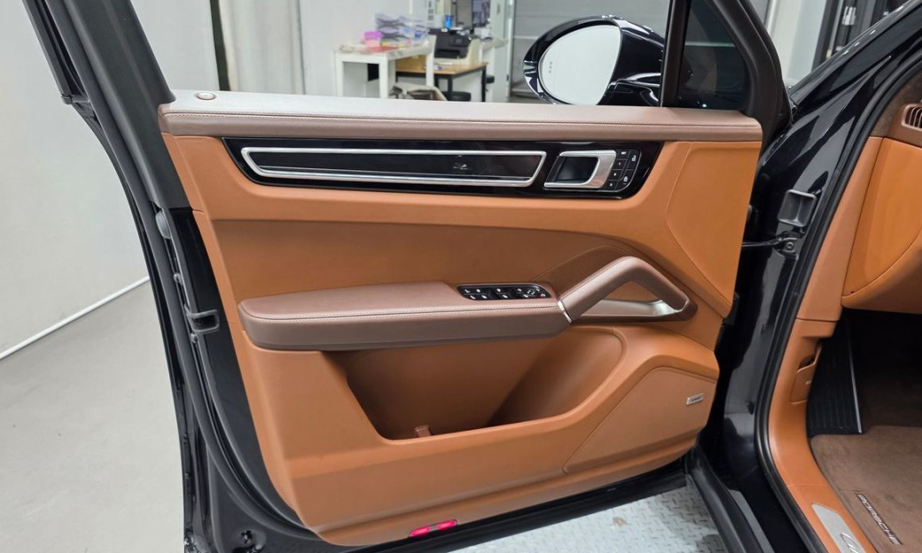 Porsche Cayenne 4.0 Turbo, 2022