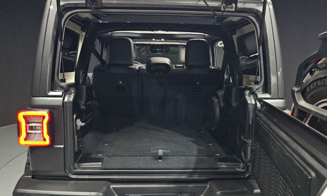 Jeep Wrangler 2.0 Overland Power Top 4Door, 2022