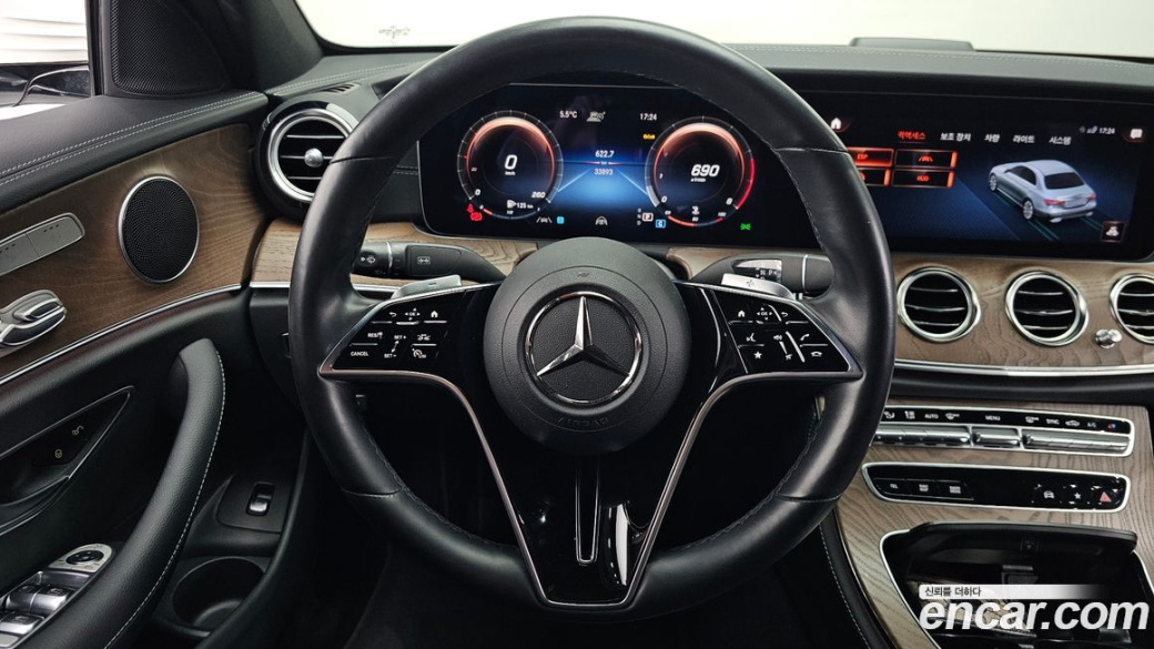 Mercedes-Benz E-Class E250 Exclusive, 2023