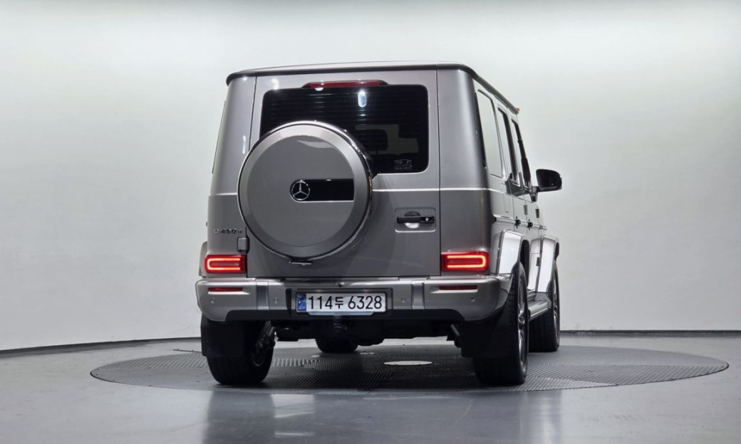 Mercedes-Benz G-Class G450d, 2025