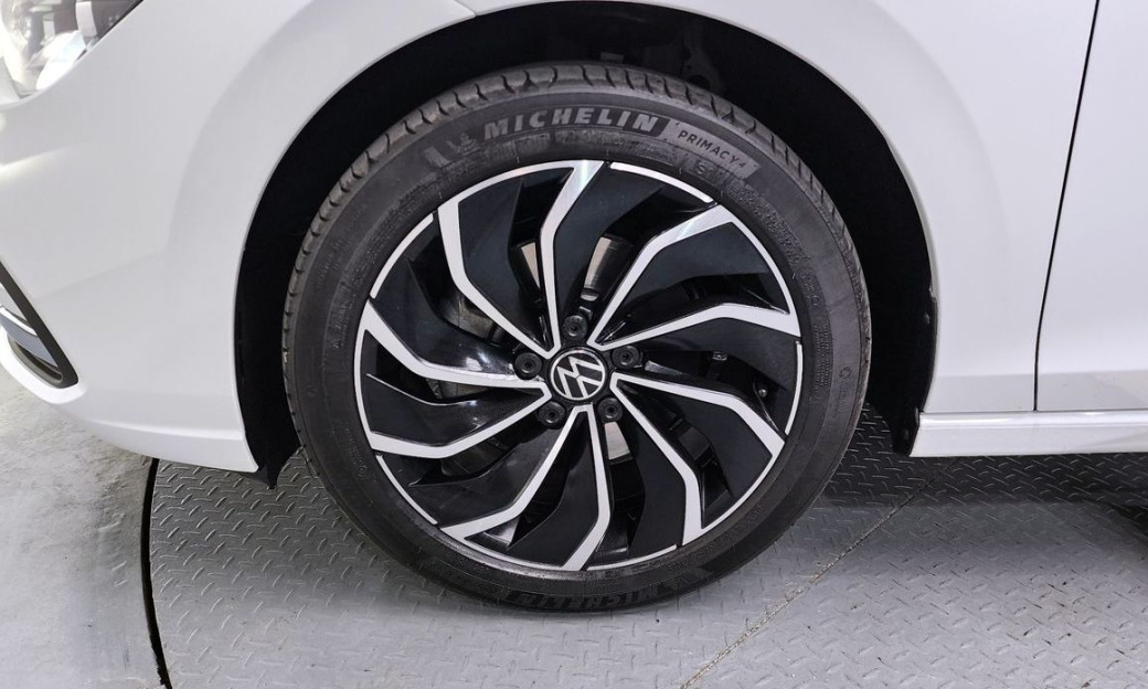 Volkswagen Golf 2.0 TDI Prestige, 2024