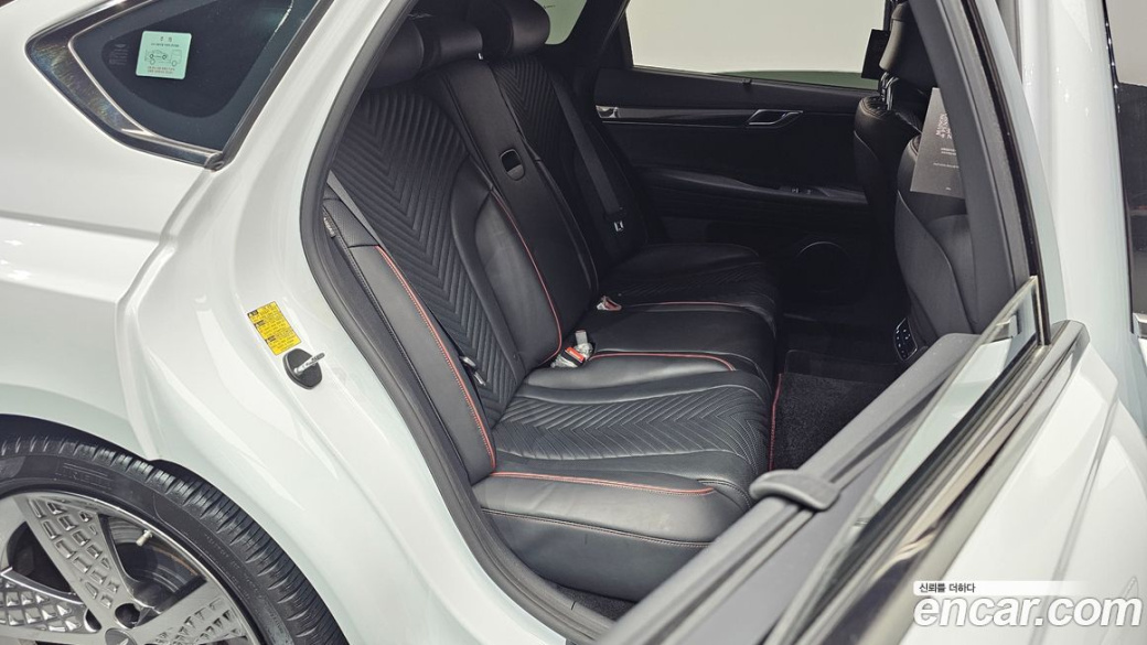 Genesis G80 Gasoline 2.5 Turbo AWD, 2022