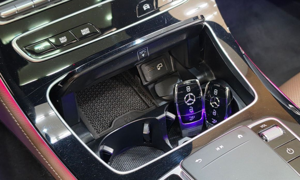 Mercedes-Benz E-Class E250 Avantgarde, 2023