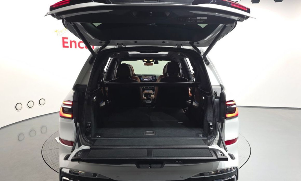 BMW X7 xDrive 40i M Sport 6STR, 2024