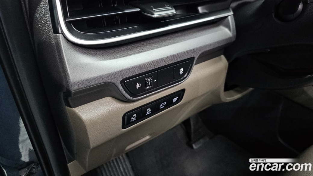 Kia Carnival 7-Seater Noblesse, 2024