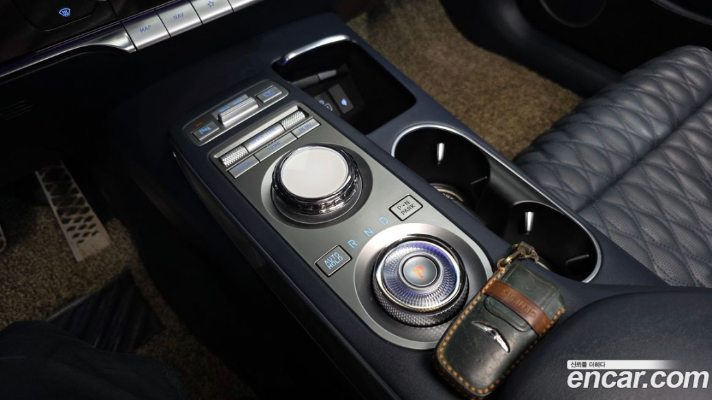 Genesis GV70 2.5T Gasoline 2WD, 2021