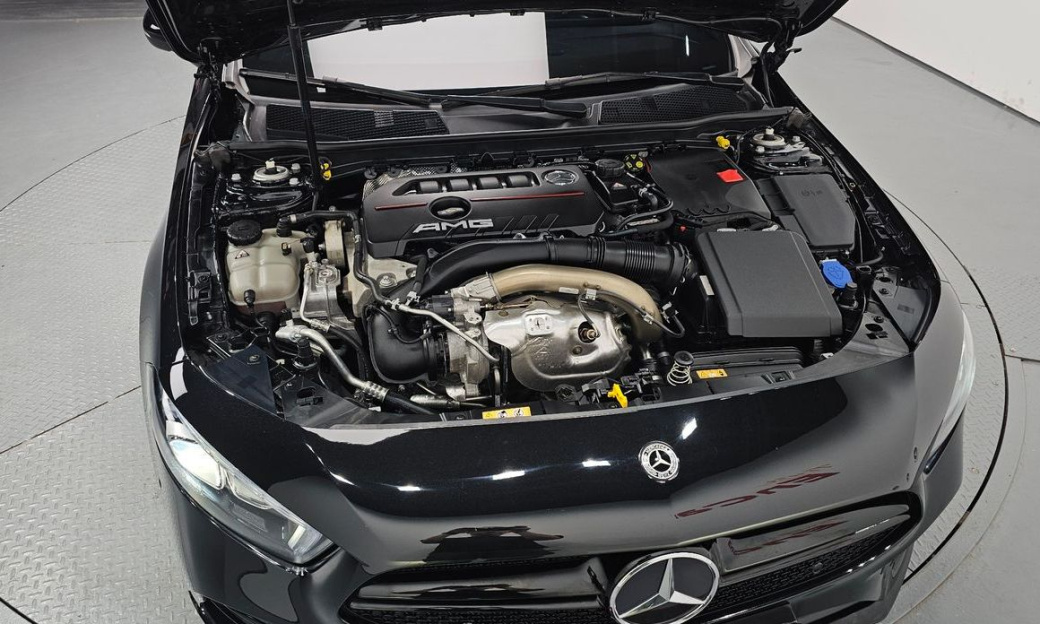 Mercedes-Benz A-Class AMG A35 4MATIC Sedan, 2022