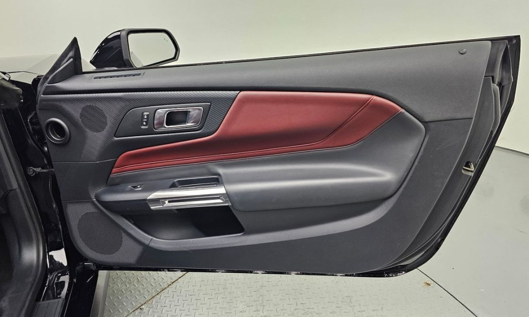 Ford Mustang 2.3 Ecoboost Premium Convertible, 2024