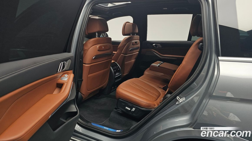 BMW X7 xDrive 40d Design Pure Excellence 7-Seater, 2024