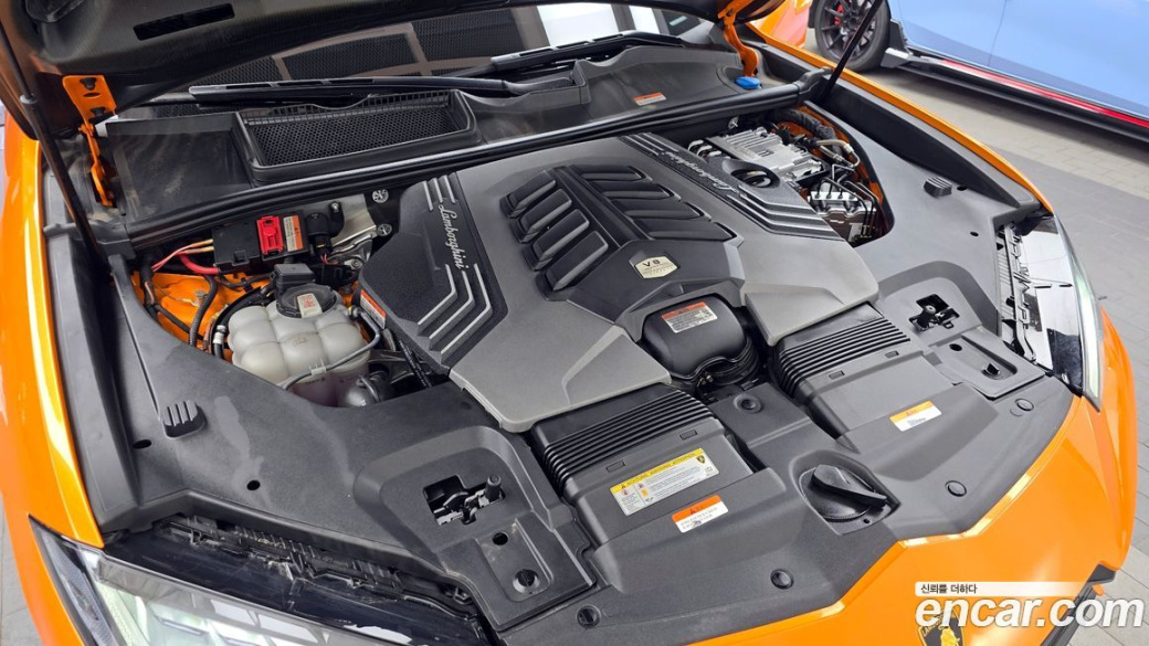 Lamborghini Urus 4.0 V8 S, 2024