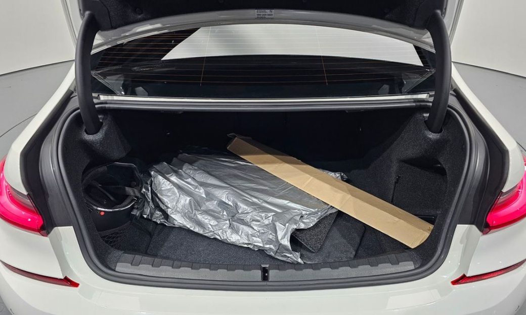 BMW 3-Series 320i M Sport, 2022
