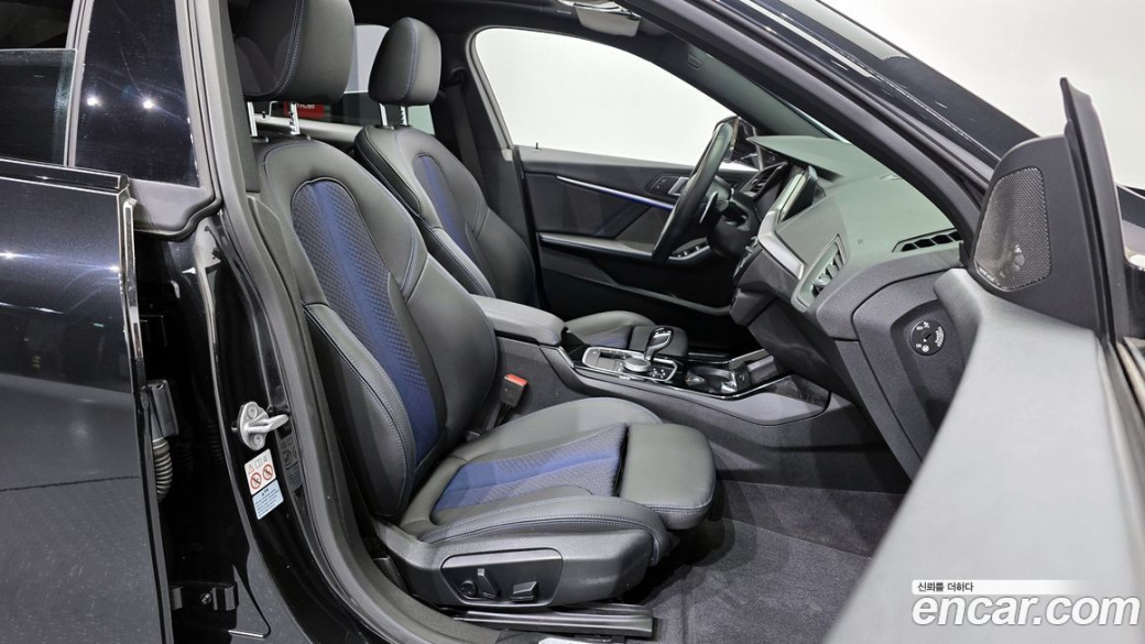 BMW 2-Series 220i M Sports, 2024