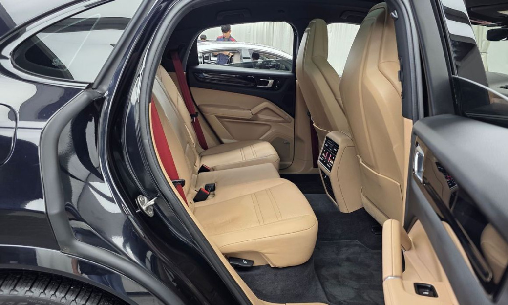 Porsche Cayenne 3.0 Coupe, 2022