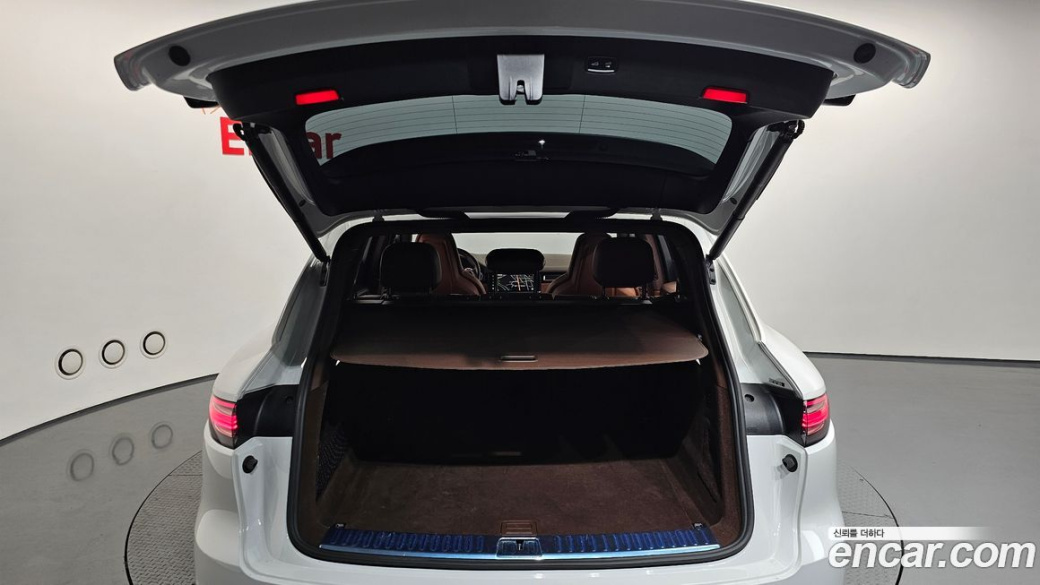 Porsche Cayenne 3.0, 2023
