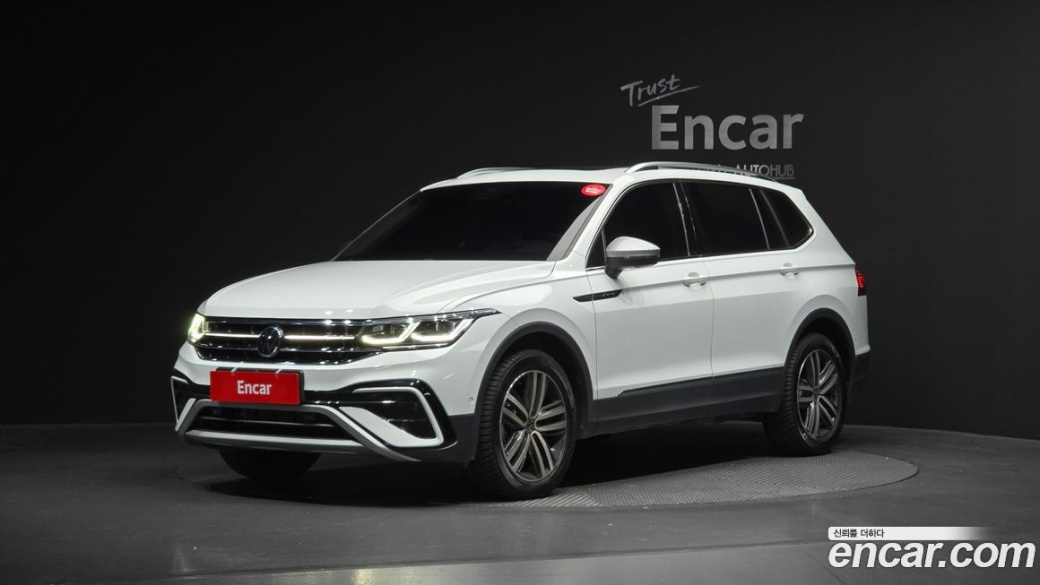 Volkswagen Tiguan 2.0 TSI Prestige, 2023
