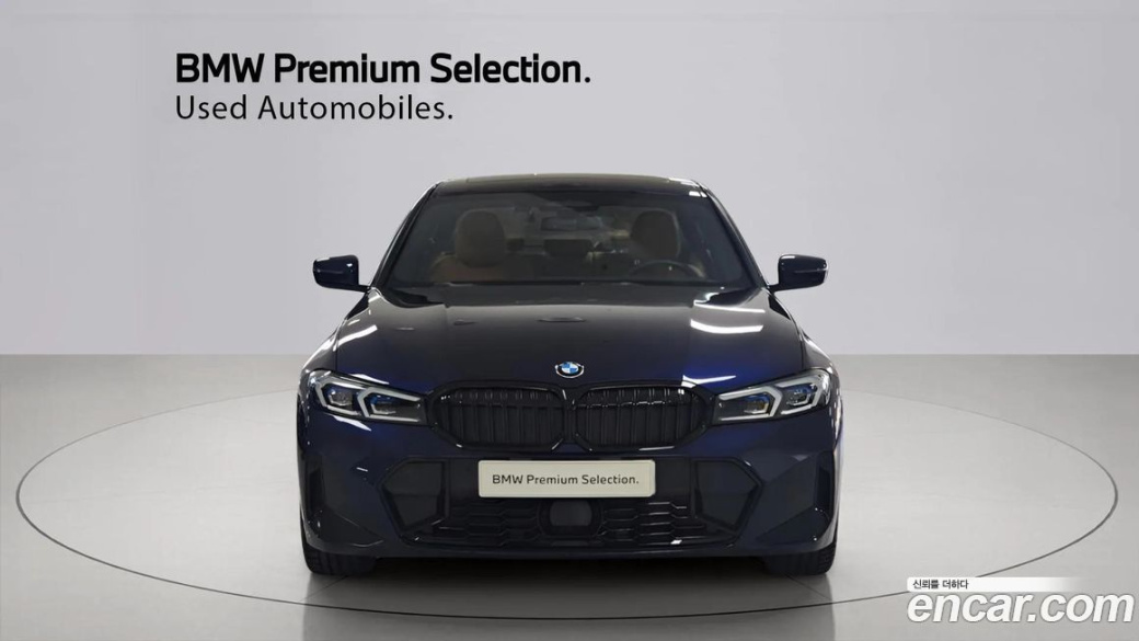 BMW 3-Series 320i M Sport, 2025