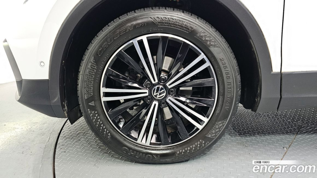 Volkswagen Tiguan 2.0 TDI Premium, 2023