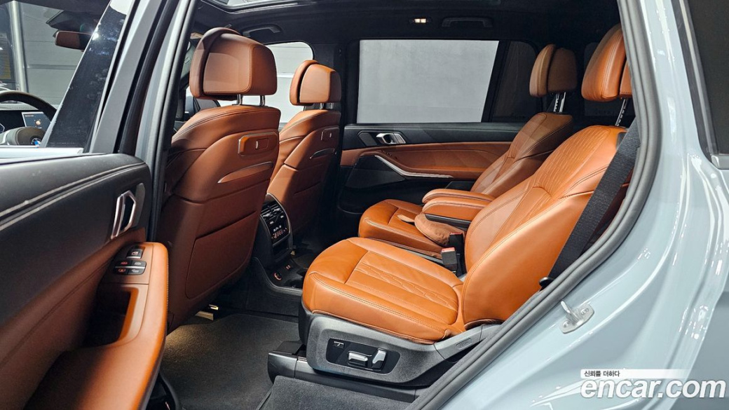 BMW X7 xDrive 40d M Sport 6STR, 2025