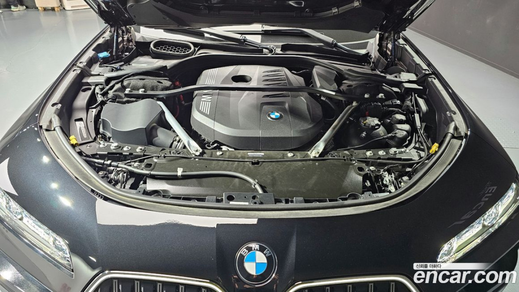 BMW 7-Series 740i xDrive M Sport, 2024