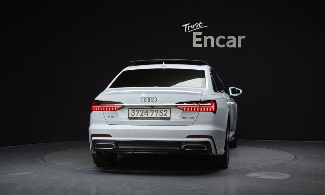 Audi A6 40 TDI Premium, 2022