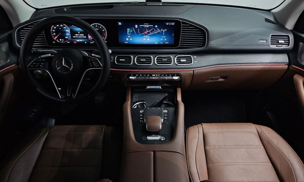 Mercedes-Benz GLE-Class GLE450 4MATIC, 2025