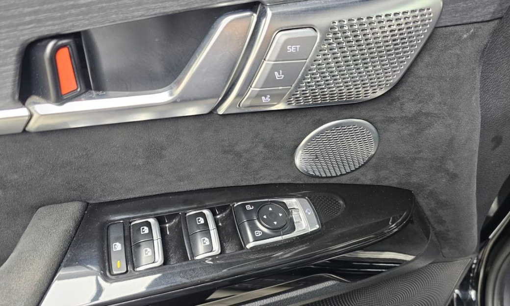 Kia Mohave Diesel 3.0 4WD 5-Seater, 2024