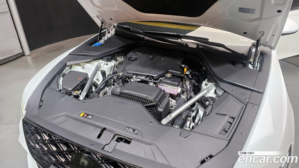 Genesis G80 Gasoline 2.5 Turbo 2WD, 2025
