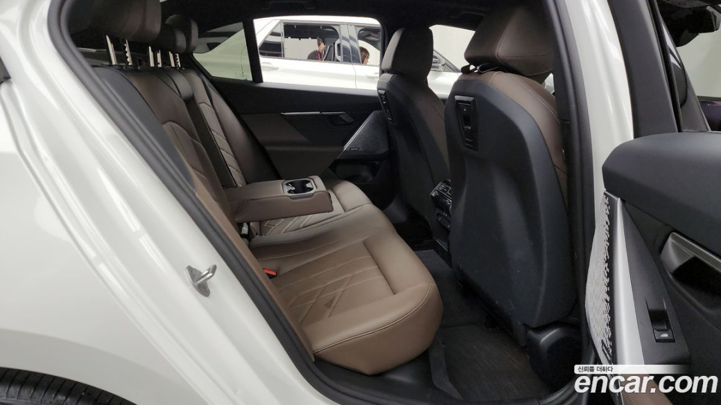 BMW 5-Series 523d M Sport, 2025