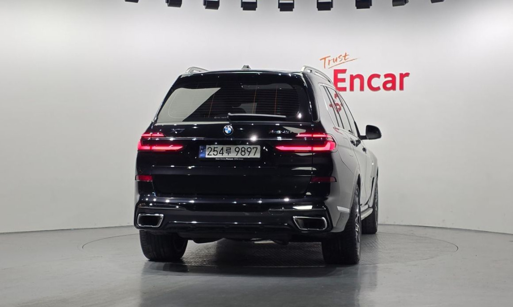 BMW X7 xDrive 40i M Sport 6STR, 2024