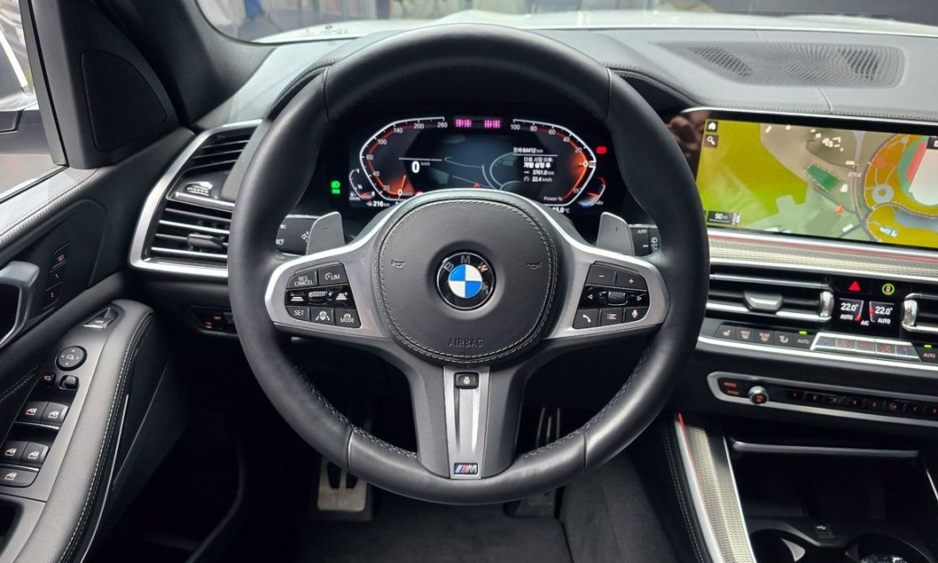 BMW X5 xDrive 30d M Sport, 2022