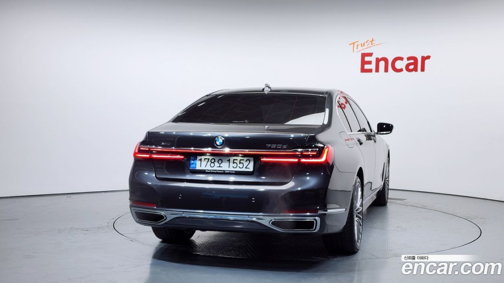 BMW 7-Series 730d xDrive Design Pure Excellence, 2022