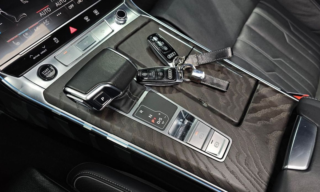 Audi A6 40 TDI Premium, 2022