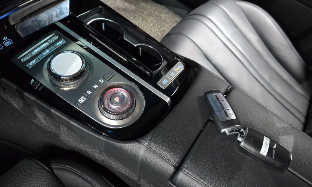 Genesis G80 Gasoline 2.5 Turbo AWD, 2023