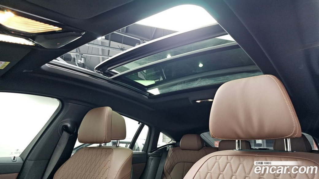 BMW X6 xDrive40i M Sport, 2025