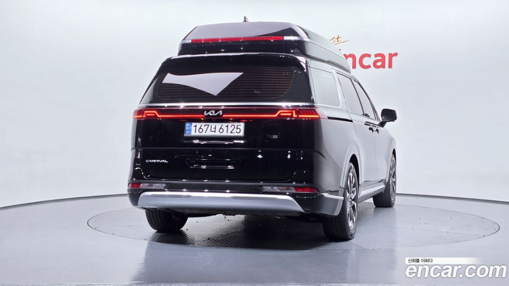 Kia Carnival 9-Seater Hi-Limousine, 2022