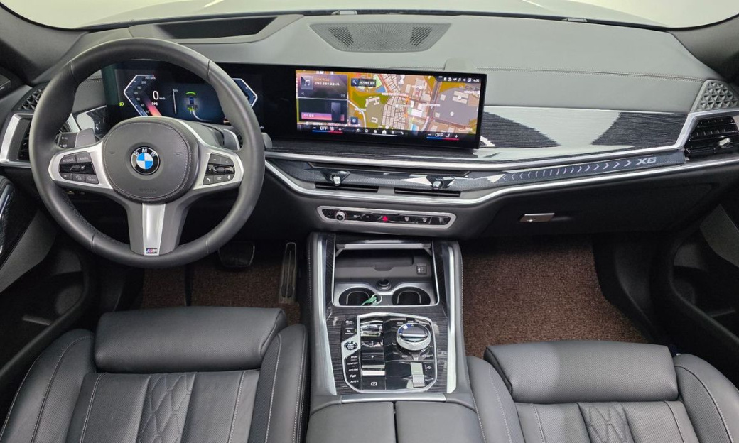 BMW X6 xDrive40i M Sport, 2024
