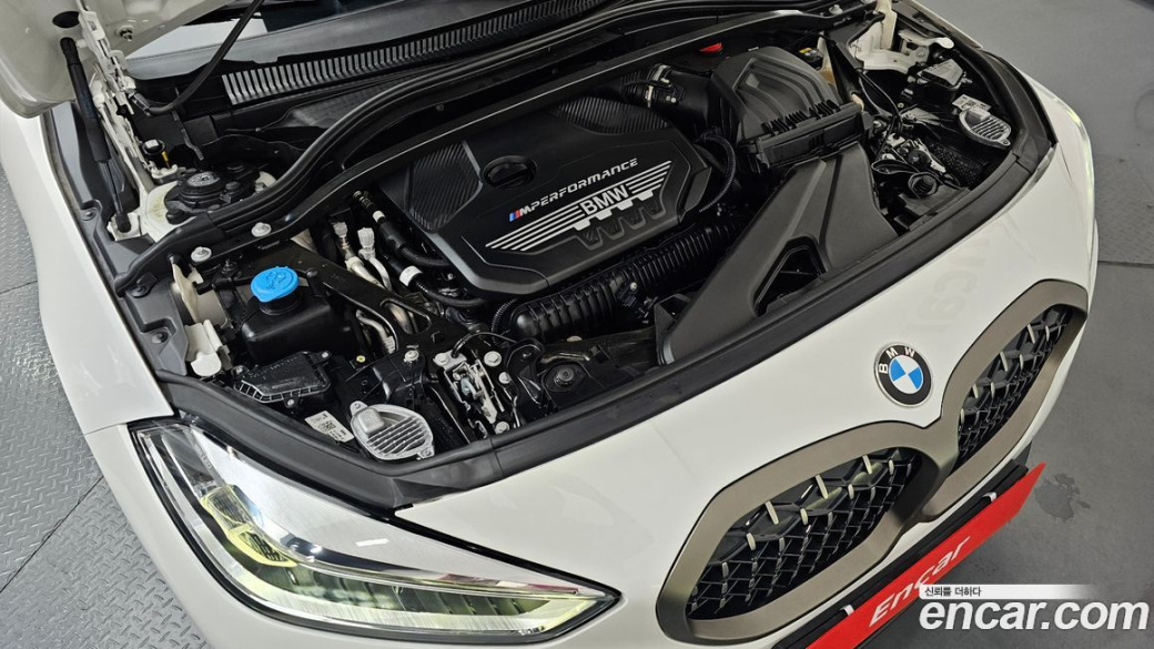 BMW 1-Series M135i xDrive, 2022