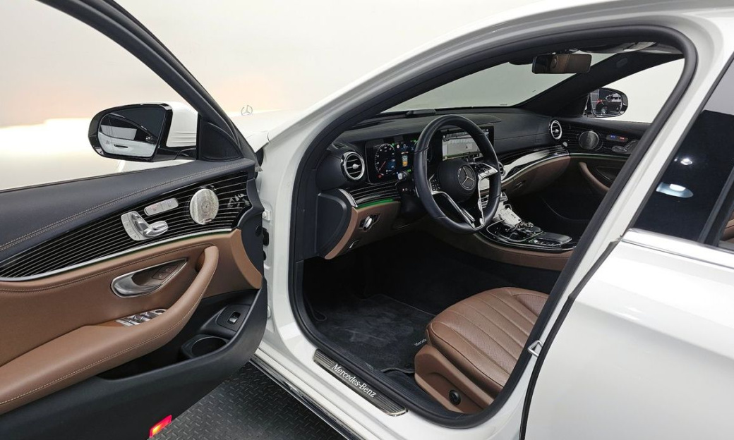 Mercedes-Benz E-Class E450 4MATIC Exclusive, 2022