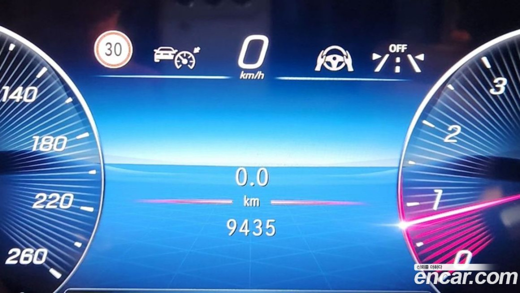 Mercedes-Benz CLA-Class CLA250 4MATIC, 2025