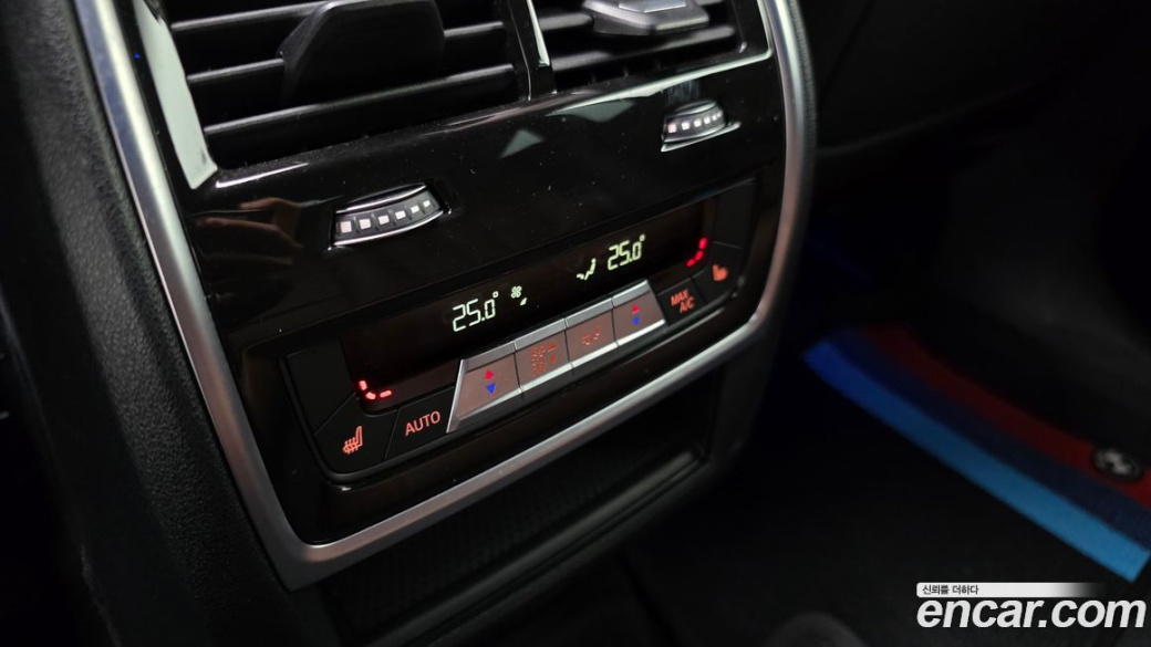 BMW X6 xDrive40i M Sport, 2022