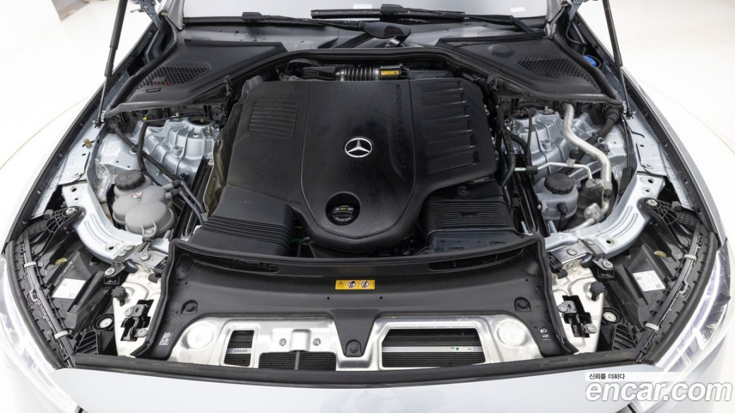 Mercedes-Benz E-Class E450 4MATIC Exclusive, 2024