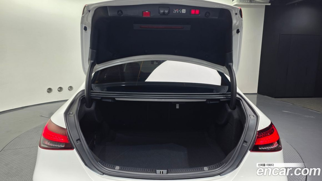 Mercedes-Benz E-Class E250 Exclusive, 2023