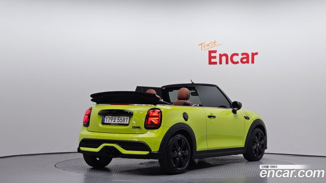 Mini Cooper Convertible Classic, 2022