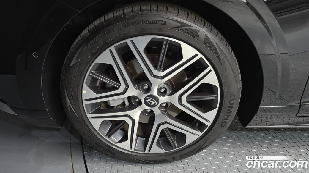 Hyundai Grandeur 2,5 Gasoline 2WD, 2023
