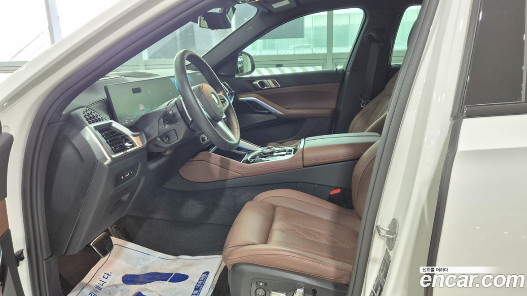 BMW X6 xDrive40i M Sport, 2025