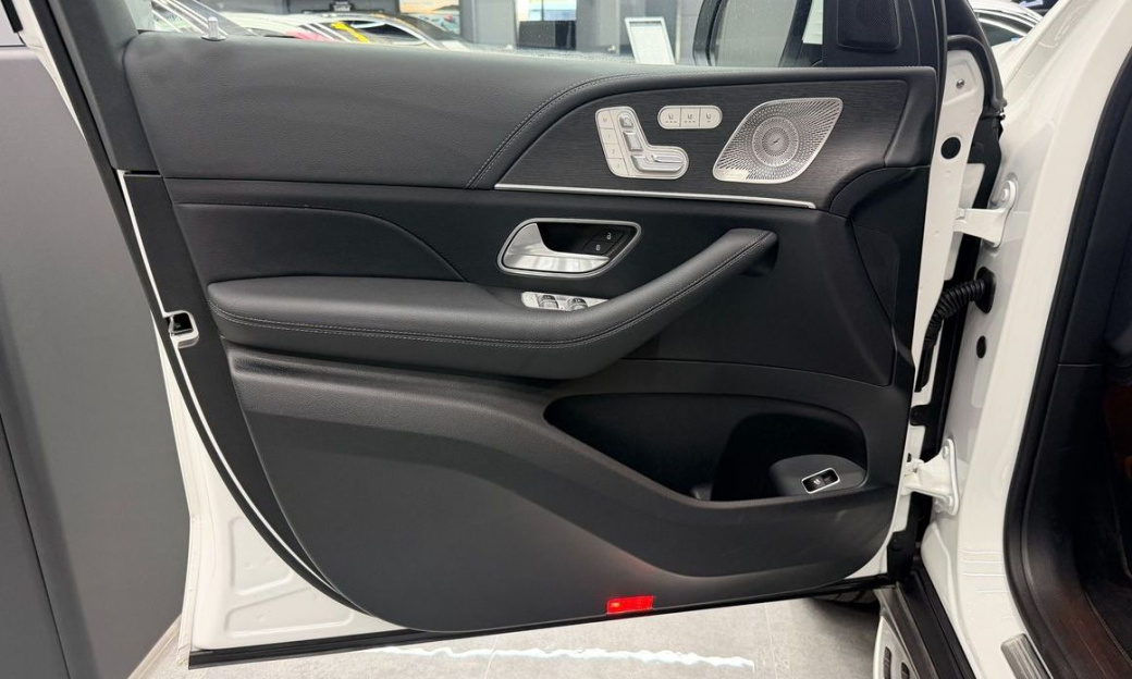 Mercedes-Benz GLS-Class GLS450 4MATIC, 2025